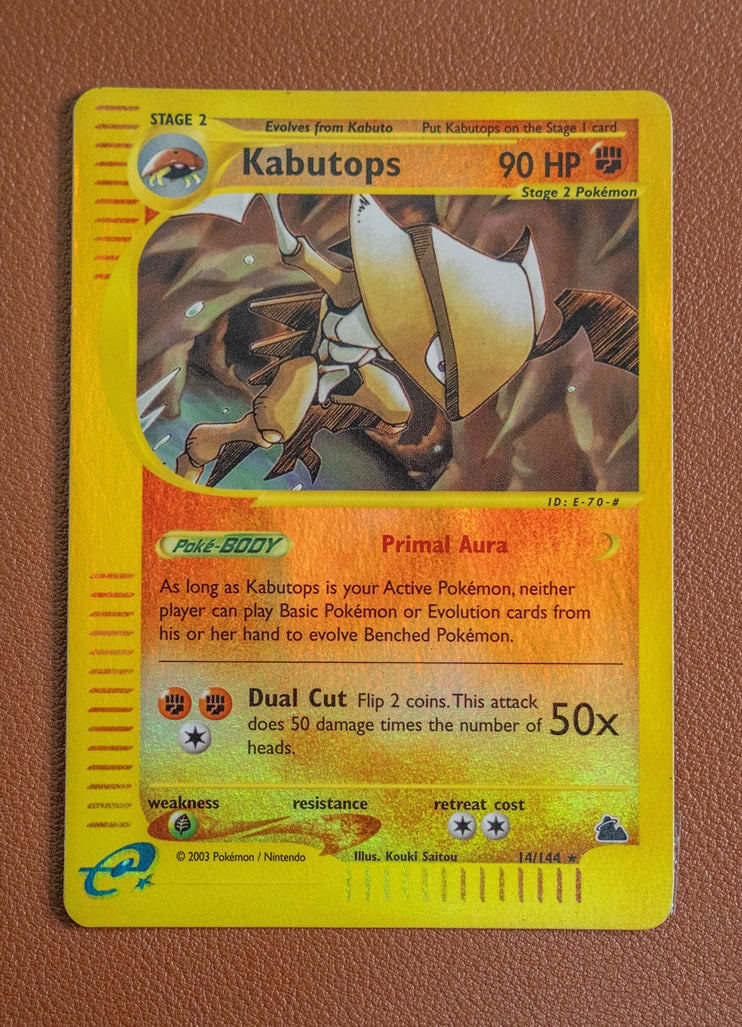 Kabutops Skyridge #14/144 - front